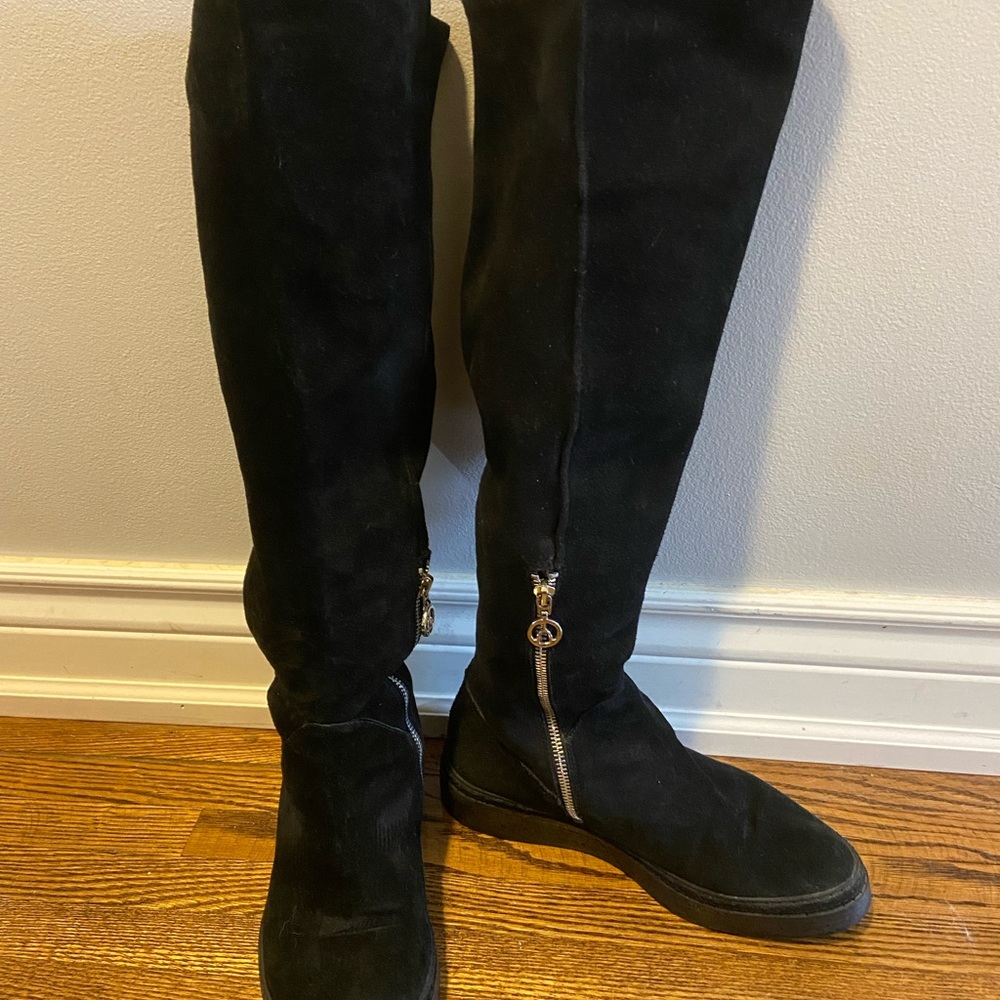 Over the knee High boots